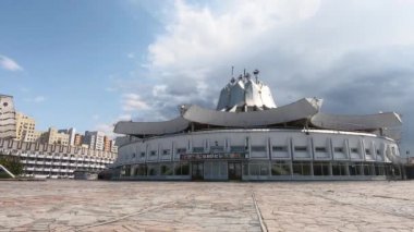 Dnepropetrovsk sirkbinası