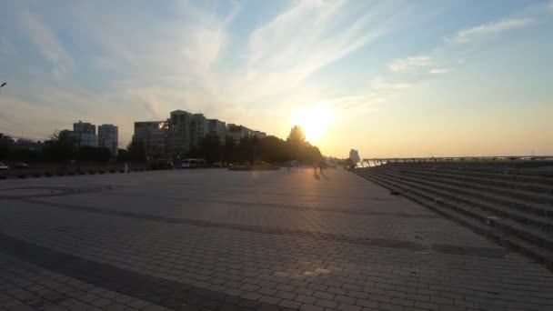 Embankment av Dnepr — Stockvideo
