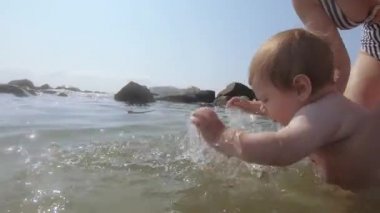 Denizde yüzme eğitimi