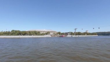 Luzhniki Nehri ve kablo yolu manzarası