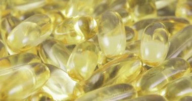 Balık yağı kapsül