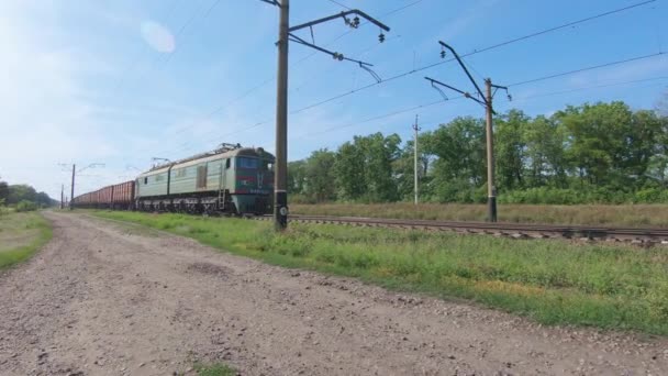 Vl8-Sovjet Mainline Freight DC — Stockvideo