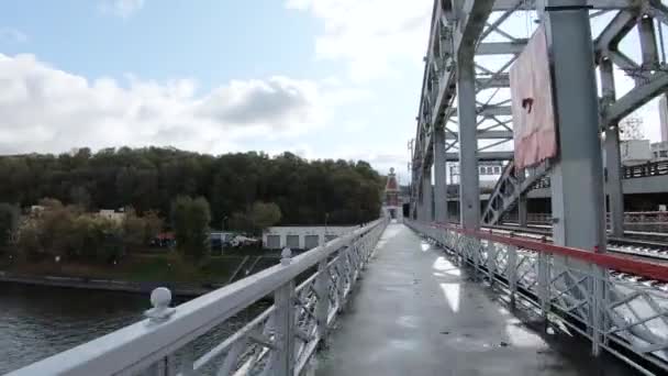 Novoandreevského most a průchod — Stock video