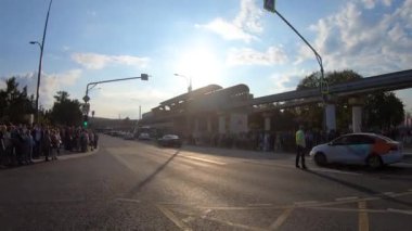 Vdnh 'den yaya geçidi