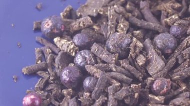 Ivan-Çay üzümü ile