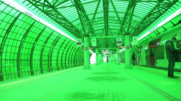Tunnelbanestation MCC Delovoy Tsentr — Stockvideo