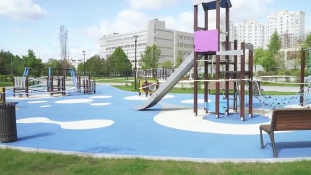 Playground closed with quarantine — Stock Video