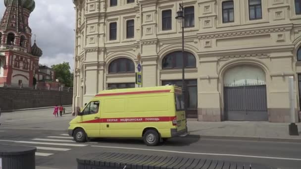 Una cola de taxis de Moscú — Vídeos de Stock
