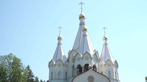 Iglesia de los Santos Mártires Nuevos — Vídeo de stock