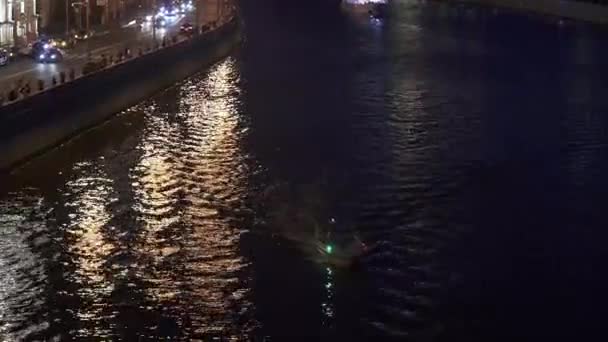 Police boat in Moscow river — Stock Video