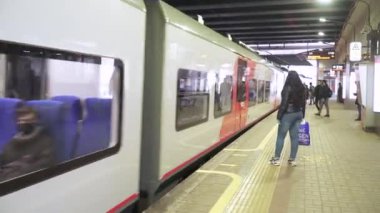 Metro istasyonu Kutuzovskaya