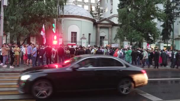 Manifestación en la Embajada de la República de Belarús — Vídeos de Stock