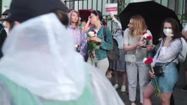 Beyaz Rusya Cumhuriyeti Büyükelçiliği 'nde toplanın.