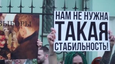 Beyaz Rusya Cumhuriyeti Büyükelçiliği 'nde toplanın.