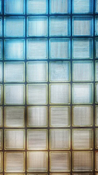 玻璃幕墙透明方块 — 图库照片