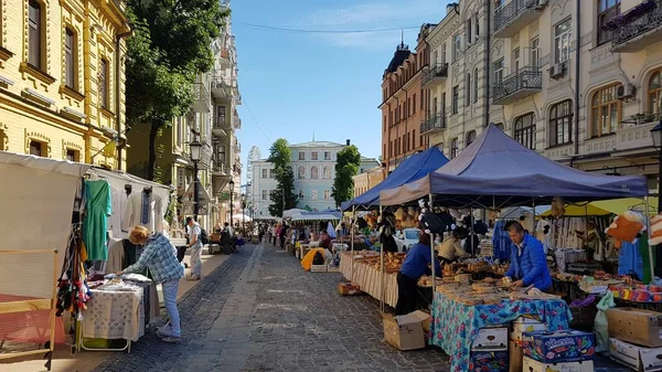 Summer Kyiv Andriivsky Uzviz Trade Tents — Stock Photo, Image