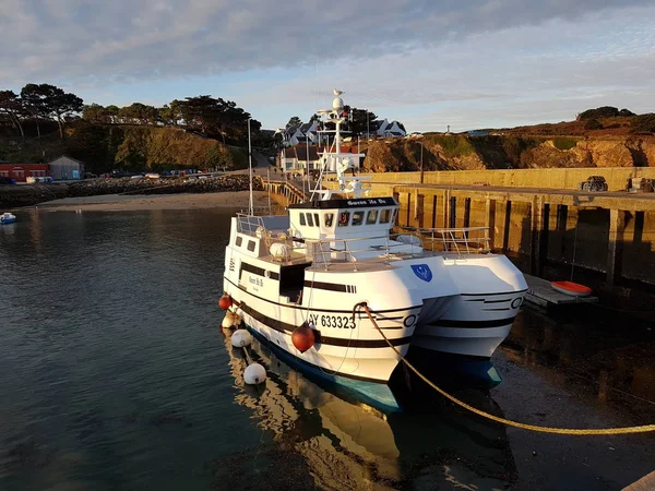 Catamaran Ferry Ship Harbor Houat Island Atlantic Ocean Bretagne France — Stock Photo, Image