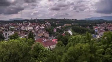 Cieszyn ve Polonya ve Çek Cumhuriyeti - Time Lapse Video 50fps Olza Nehri