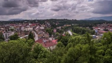 Cieszyn ve Olza nehir Polonya ve Çek Cumhuriyeti - Time Lapse Video 30 kare/sn