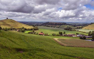 Cadbury Kalesi 'ne doğru bakın - İngiltere' deki Somerset 'te Bronz Çağı ve Demir Çağı Hillfort