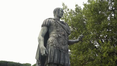 Julius Caesar heykel Roma Roma, İtalya. Hisse senedi. Sezar'ın heykelinin video