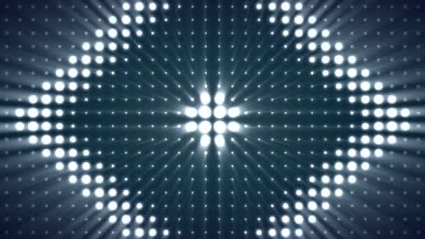 Vägg av filmiska lamporna blinkar. Spela lampor på väggen i rampljuset — Stockvideo