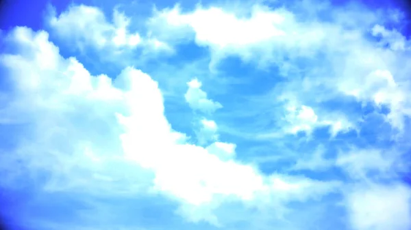 Nuages blancs volant ciel bleu time lapse. Les nuages orageux foncés se déplacent rapidement au spectateur. Cumulus nuages vol rapide ciel timelapse. nuages abstraits voler, se déplacer, courir , — Photo