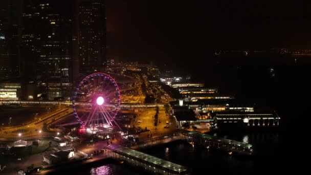 Işıklandırılmış gökdelenler ile fantastik gece zaman manzarası. Hisse senedi. Downtown Dubai, BAE yükseltilmiş görünümünü. Renkli seyahat arka plan — Stok video