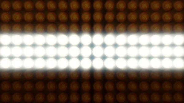 Barevná blikající světla jasná fáze. Reflektor a zeď dance — Stock fotografie