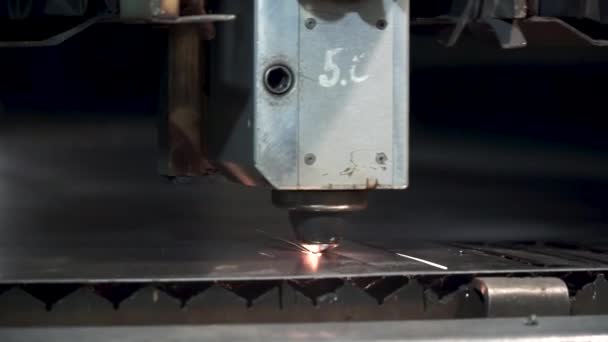 Industrial laser cutter. Clip. Machine for slitting, cutting and stripping steel sheet — Stock Video