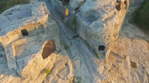 SScenic view of area at mountains taken at sunny spring day. Shot. Concept of peaceful and natural life — Stock Video