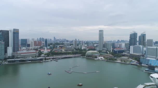 SINGAPORE - Giugno, 2018: Veduta aerea di singapore giù zona della città. Gli hanno sparato. Vista dall'alto dei grattacieli a Singapore — Video Stock