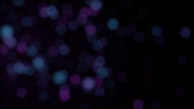 Arka plan ile parıldıyor. Ufuk parlama siyah arka plan üzerine hareket. Yanıp sönen parlak renkler bulutlu parlamayı