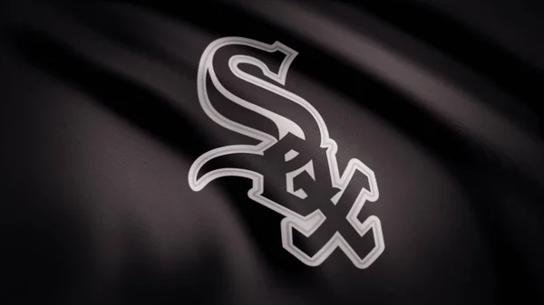 USA - New York, 12 augusti 2018: viftande flagga med Chicago White Sox professionellt team logo. Närbild av viftar flagga med Chicago White Sox baseball team logo, sömlös loop. Redaktionellt material — Stockfoto