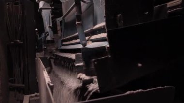 Makine seçimi ve ezilmiş moloz ve taş kırma için. Toplama ayırıcı veya inşaat kum filler makine. Taş Kırma tertibatları