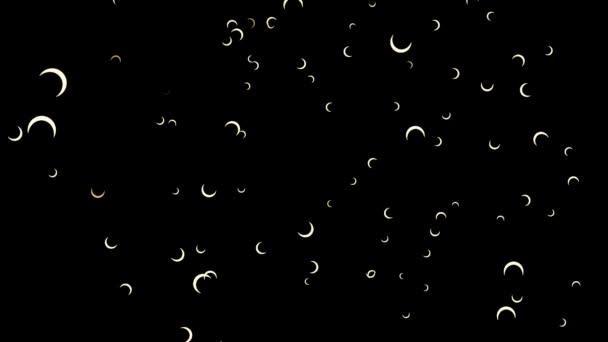 Animación abstracta de muchas lunas doradas de media luna moviéndose hacia arriba sobre fondo negro, lazo sin costuras. Pequeñas y naranjas medias lunas volando de abajo hacia arriba, concepto de dibujos animados para niños . — Vídeos de Stock