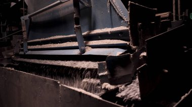 Makine seçimi ve ezilmiş moloz ve taş kırma için. Toplama ayırıcı veya inşaat kum filler makine. Taş Kırma tertibatları
