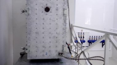Metal erime için oda çelik fırın. Termal izolasyonlu borular maliyeti kurumsal beyaz odasında metal erime için odası fırın