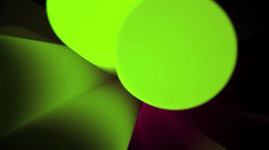 Soyut bulanıklık silindir şekilleri aydınlatmayla hareket yakın çekim. Siyah arka plan.