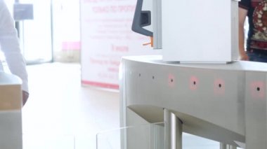 E-Pass sistemini kontrol edin. Medya. Kart okuyucu ile Turnstile. Elektronik kontrol noktası. Erişim kontrol sistemi