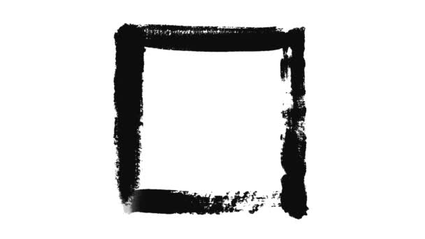 Абстракция черного прямоугольника, нарисованного на белом листе бумаги. Анимация. Минималистическая черно-белая анимация мазков кисти на белом фоне — стоковое видео