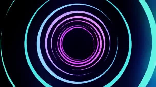 Tunnel lumineux abstrait formé par des anneaux mobiles colorés sur fond noir, boucle transparente. Animation. Les cercles néon bleu et violet tournent à une vitesse différente . — Video