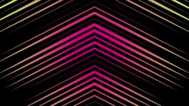 Siyah arka plan üzerinde dönen çok renkli neon üçgenler güzel hipnotik soyutlama. Animasyon. Neon çok renkli geometrik şekiller ve çizgiler animasyon