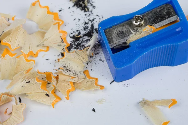 Potlood Puntenslijper Een Witte Tafel Accessoires Voor Tekenen Schetsen Witte — Stockfoto