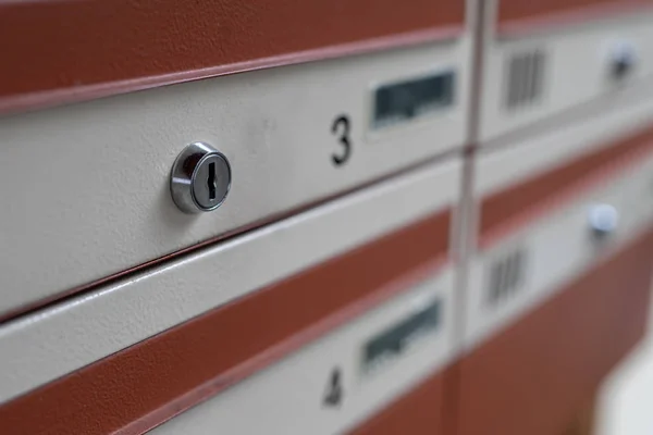 Caixa Postal Para Vários Residentes Lugar Para Correspondência Nas Escadas — Fotografia de Stock