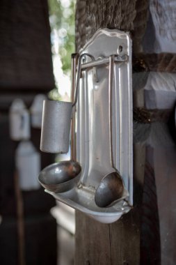 Eski mutfak aksesuarları. Eski bir mutfak oda mutfak eşyaları. Sezon sonbahar.