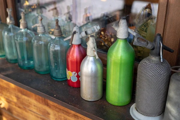 Old Siphons Soda Water Home Accessories Last Century Set Windowsill — Stock Photo, Image