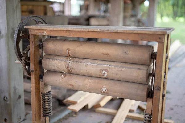 Oude Mangel Voor Huishoudelijk Werk Apparaten Die Huishoudelijk Werk Een — Stockfoto