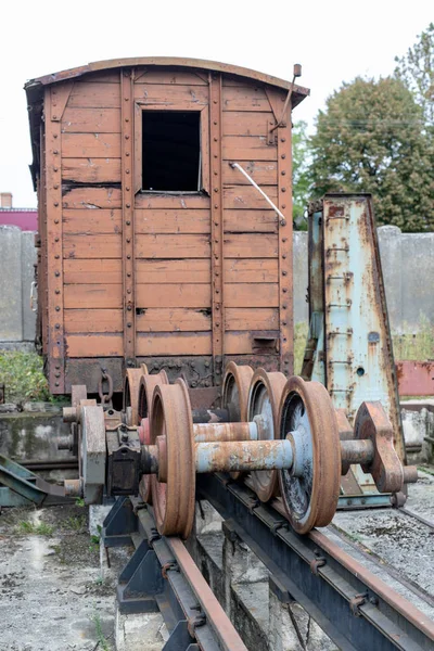 Velha Oficina Vagões Locomotivas Ferroviárias Bitola Estreita Local Reparação Renovação — Fotografia de Stock