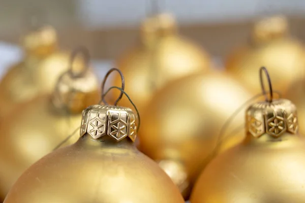 Decorazioni Natalizie Sul Tavolo Della Cucina Statuette Natale Legno Preparate — Foto Stock